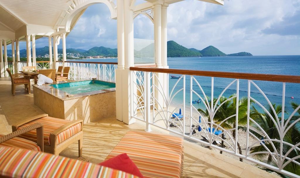 The Landings Resort And Spa - All Suites โกรส อิส์ลีต ภายนอก รูปภาพ