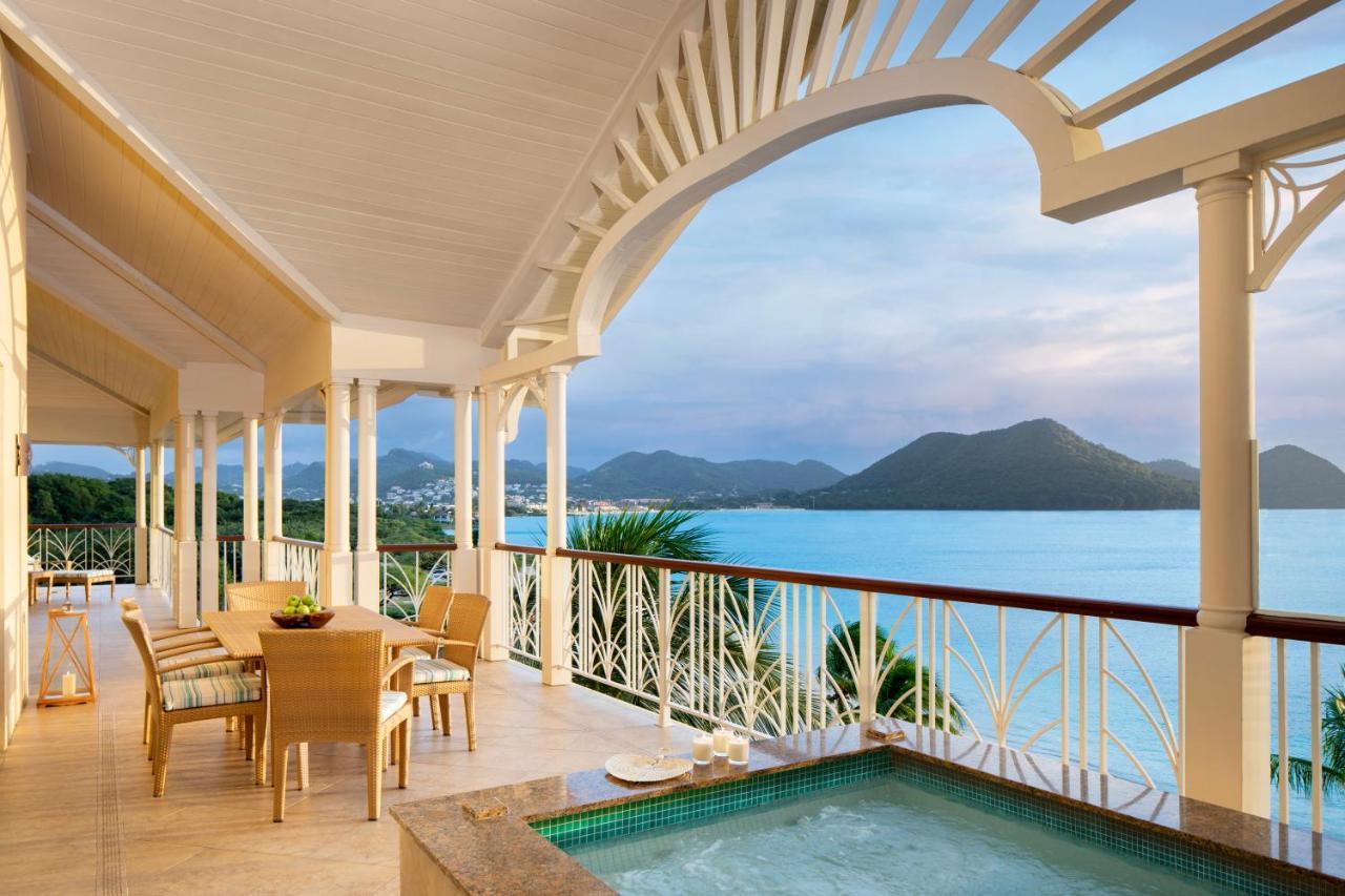 The Landings Resort And Spa - All Suites โกรส อิส์ลีต ภายนอก รูปภาพ