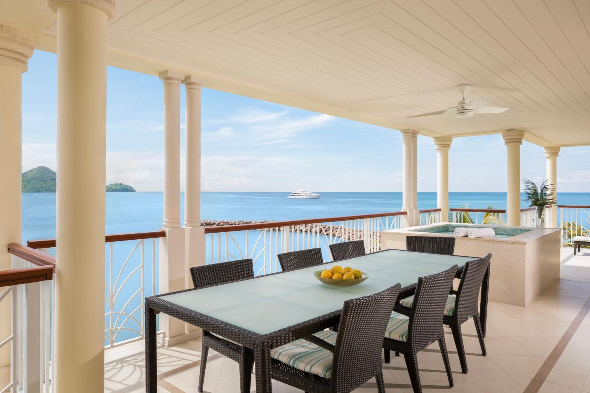 The Landings Resort And Spa - All Suites โกรส อิส์ลีต ภายนอก รูปภาพ